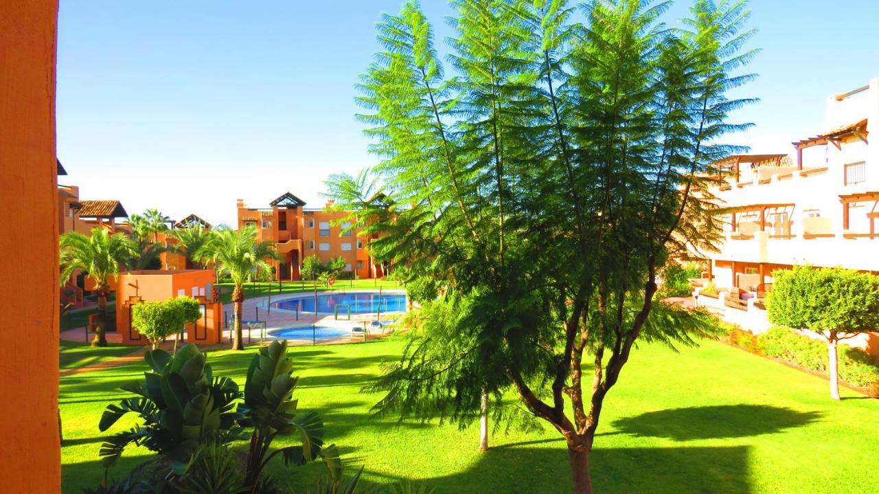 Casares Vacations公寓 外观 照片